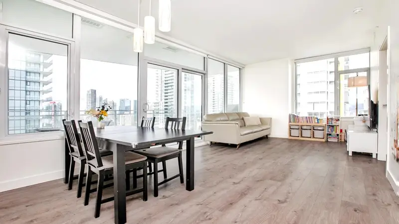 1907 5051 IMPERIAL STREET - photo 2 of 25