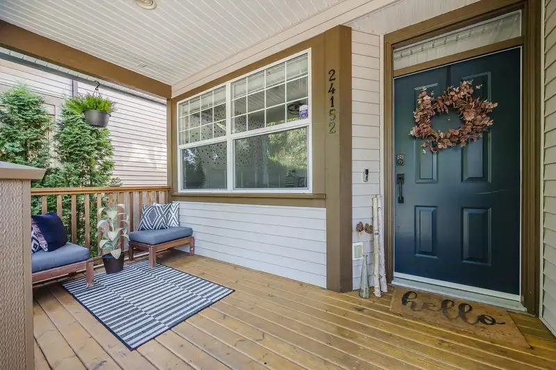 24152 HILL AVENUE - photo 3 of 40