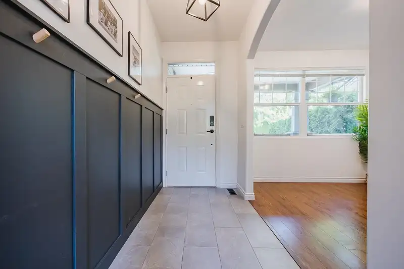 24152 HILL AVENUE - photo 4 of 40