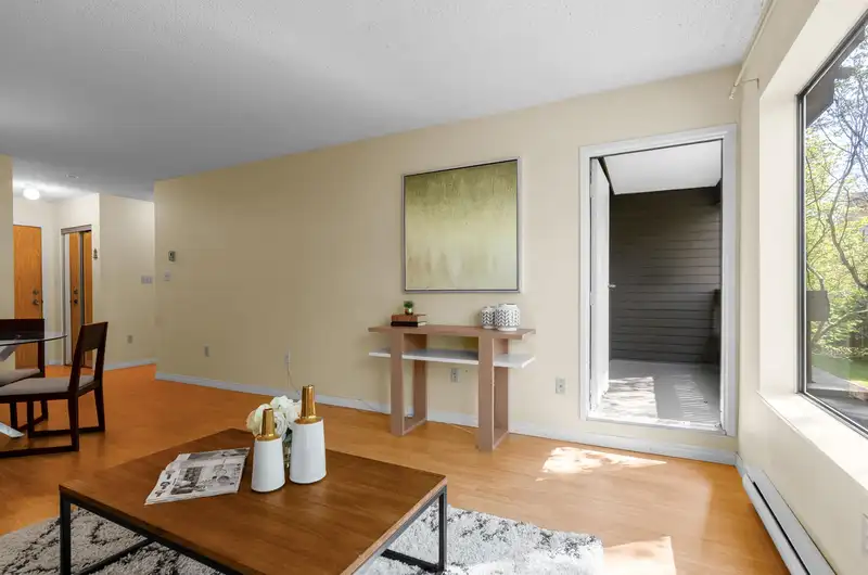 130 7451 MINORU BOULEVARD - photo 2 of 33