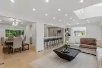 8805 DELCOURT CRESCENT - thumbnail 4