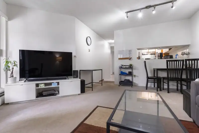 230 8460 ACKROYD ROAD - photo 4 of 25