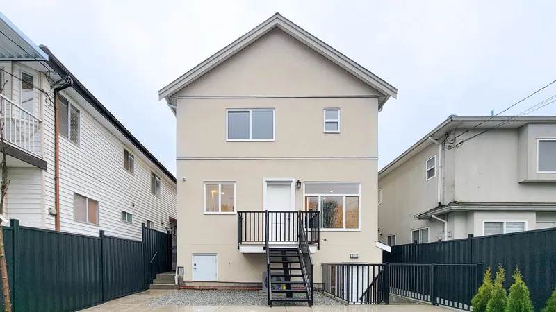 3433 E 23RD AVENUE - photo 1 of 23