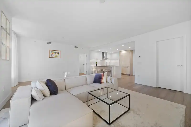507 177 W 3RD STREET - photo 3 of 40