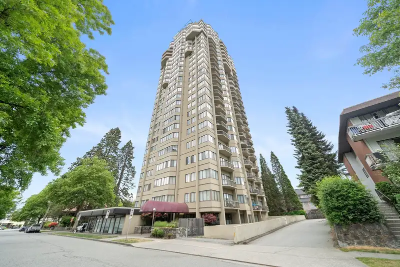 2102 6540 BURLINGTON AVENUE - photo 1 of 36