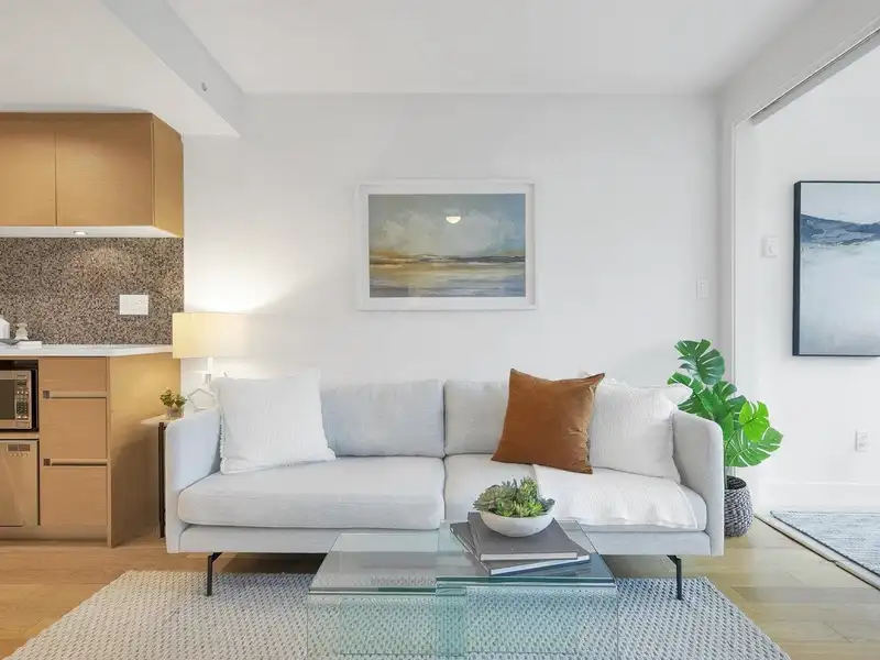 806 565 SMITHE STREET - photo 3 of 25