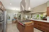 5226 222 STREET - thumbnail 11