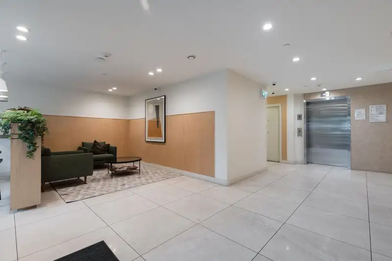 617 721 ANSKAR COURT - photo 3 of 40