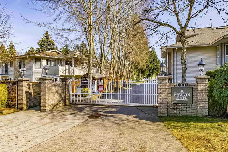 113 10538 153 STREET - photo 3 of 40