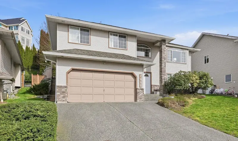 7935 TOPPER DRIVE - photo 2 of 25