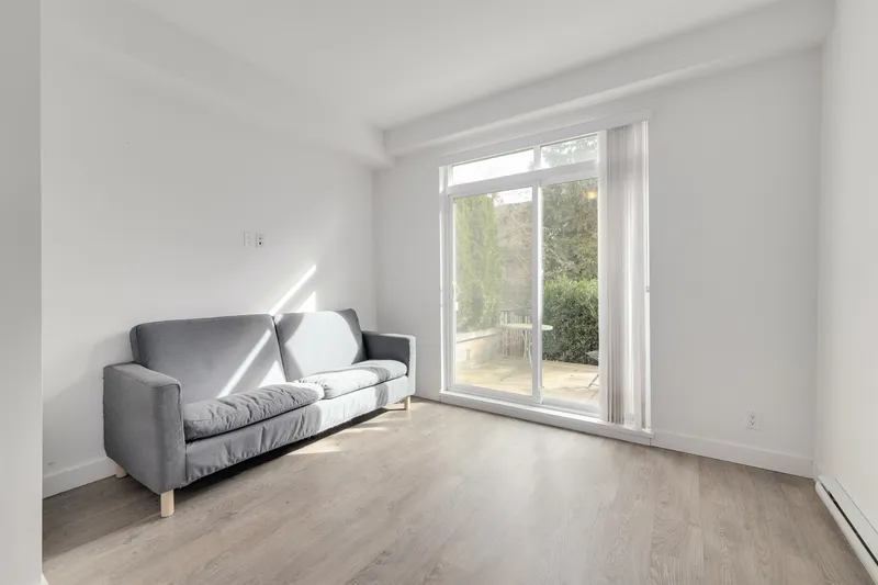 116 7250 18TH AVENUE - photo 4 of 22