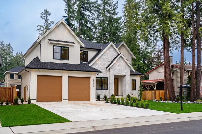 20345 41A AVENUE - photo 3 of 25