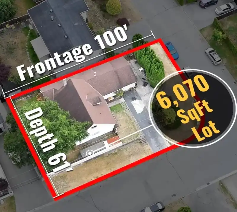 11565 77A AVENUE - photo 1 of 9