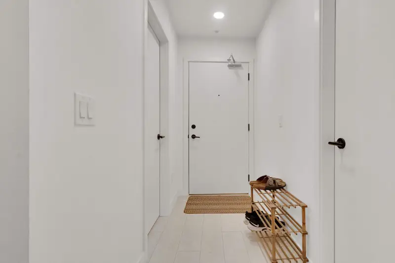 419 9456 134 STREET - photo 4 of 21