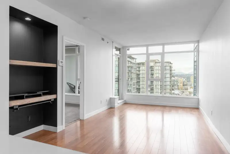 1509 7373 WESTMINSTER HIGHWAY - photo 3 of 33