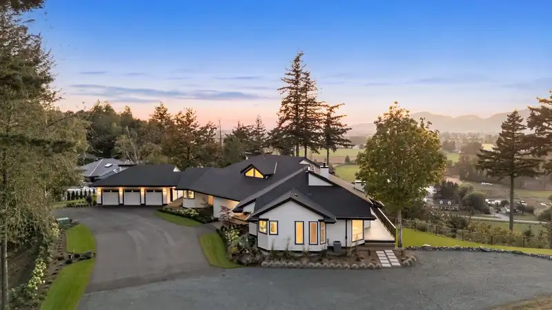 41965 NIKADA DRIVE - photo 2 of 40
