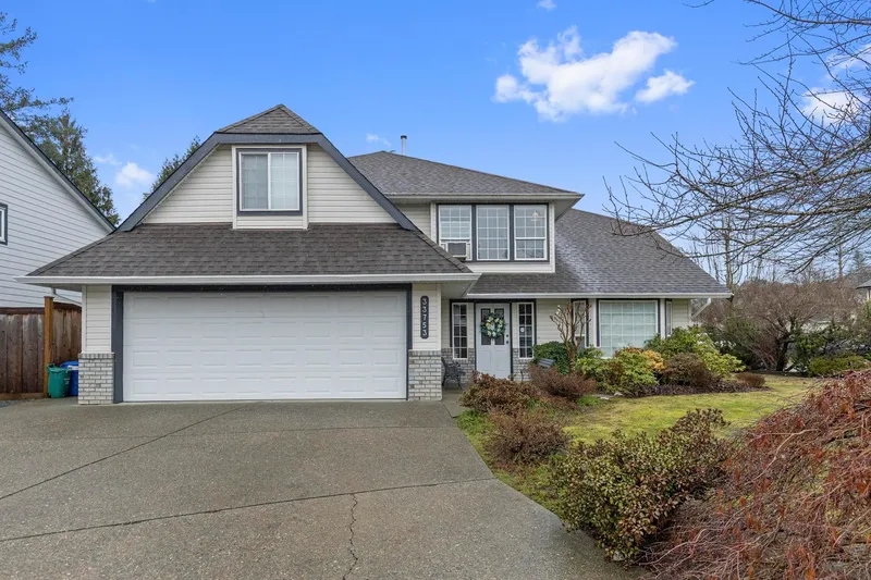 33753 BEST AVENUE - photo 1 of 25