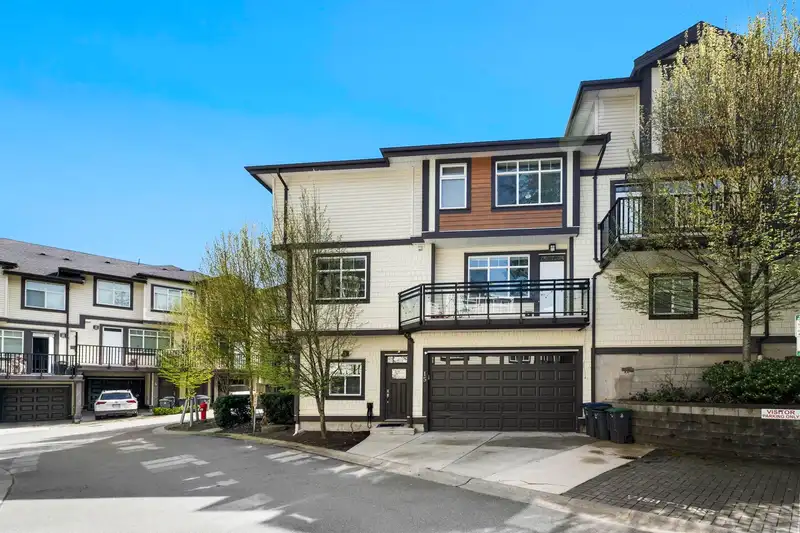 15 6055 138 STREET - photo 1 of 33