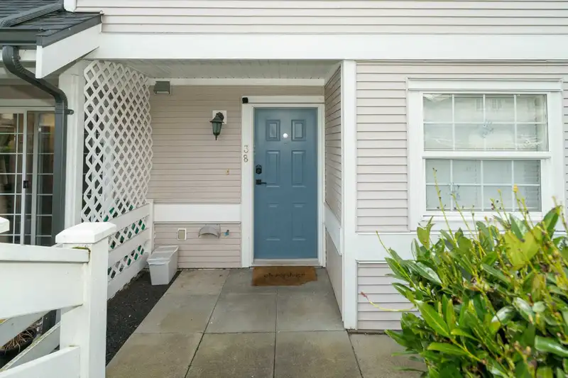 38 11355 236 STREET - photo 3 of 40