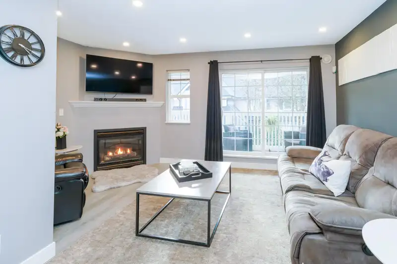 38 11355 236 STREET - photo 4 of 40