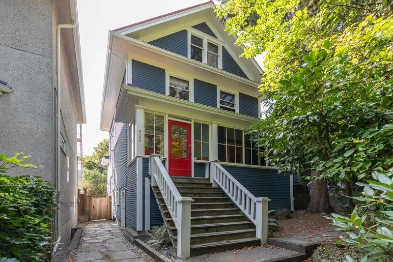 928 E 17TH AVENUE - photo 1 of 23