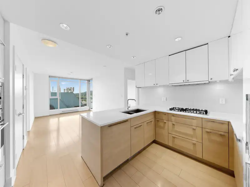 1801 1188 PINETREE WAY - photo 2 of 40