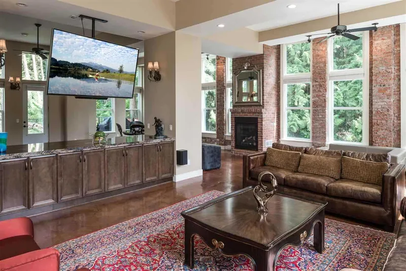 39623 OLD YALE ROAD - photo 4 of 25