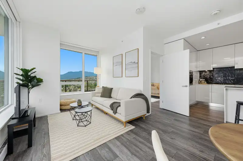 2207 4650 BRENTWOOD BOULEVARD - photo 1 of 40