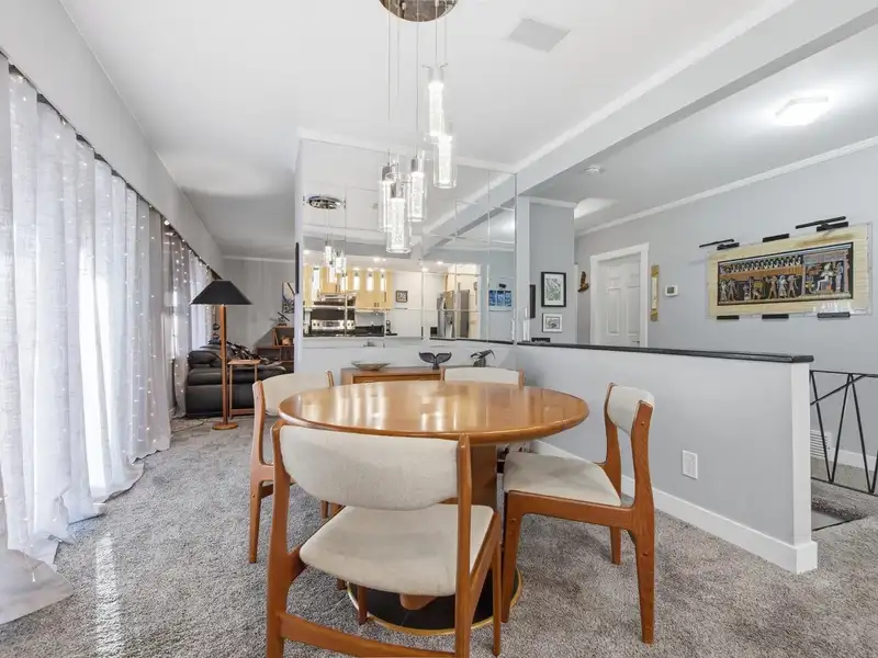 532 W 23 STREET - photo 4 of 27