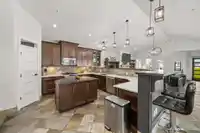 1247 STAYTE ROAD - thumbnail 5
