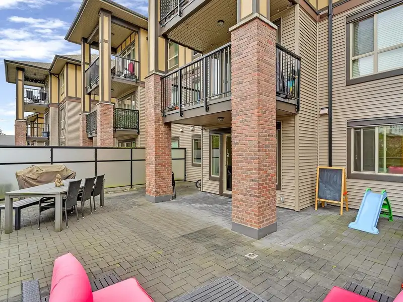 206 8733 160 STREET - photo 1 of 23