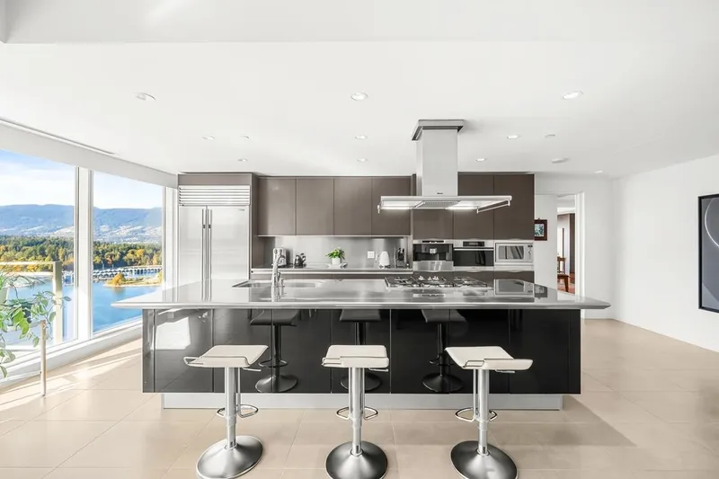 2101 1139 W CORDOVA STREET - photo 4 of 25