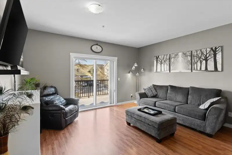 39 19572 FRASER WAY - photo 2 of 34