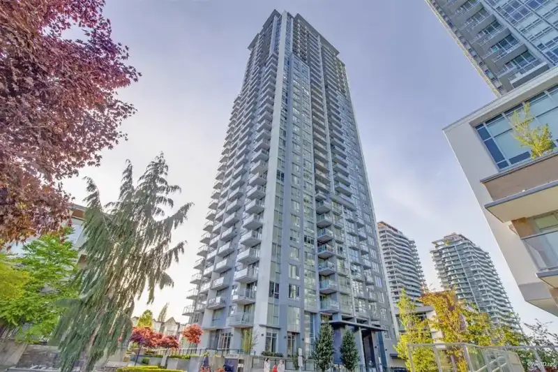 3103 13325 102A AVENUE - photo 1 of 19