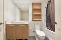 2602 3007 GLEN DRIVE - thumbnail 11