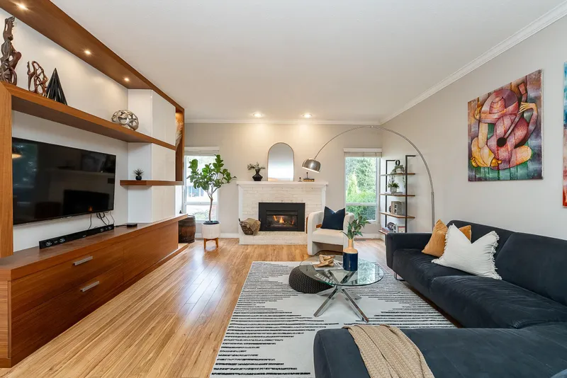 3643 KENNEDY STREET - photo 1 of 25