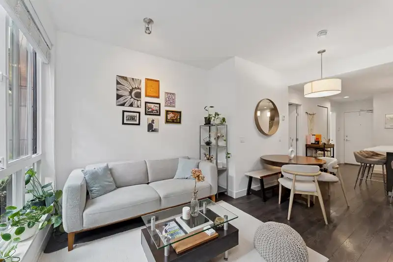 123 723 W 3RD STREET - photo 4 of 30