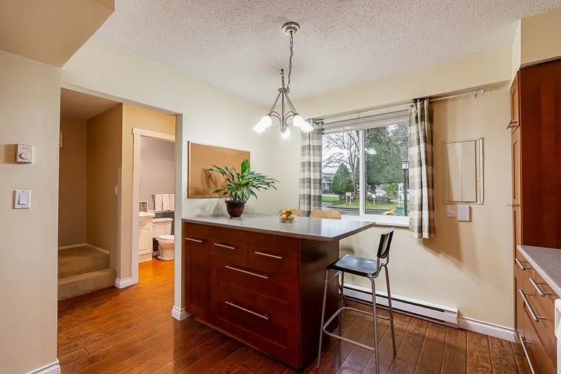 1 10900 SPRINGMONT DRIVE - photo 1 of 25