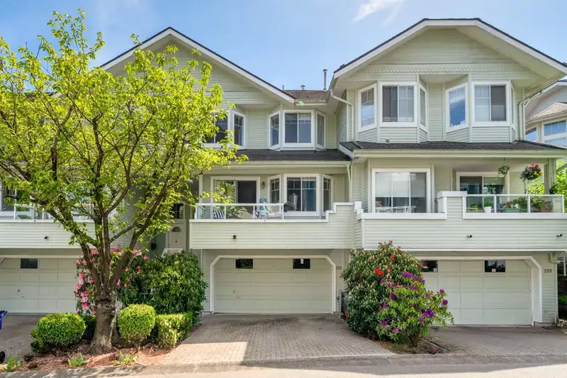 233 WATERLEIGH DRIVE - photo 1 of 37