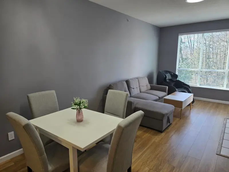 406 13860 70 AVENUE - photo 2 of 25