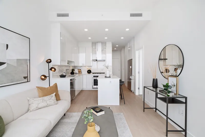 2307 555 SYDNEY AVENUE - photo 1 of 25