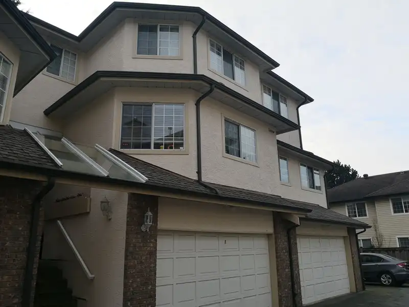 17 8700 BENNETT ROAD - photo 1 of 28