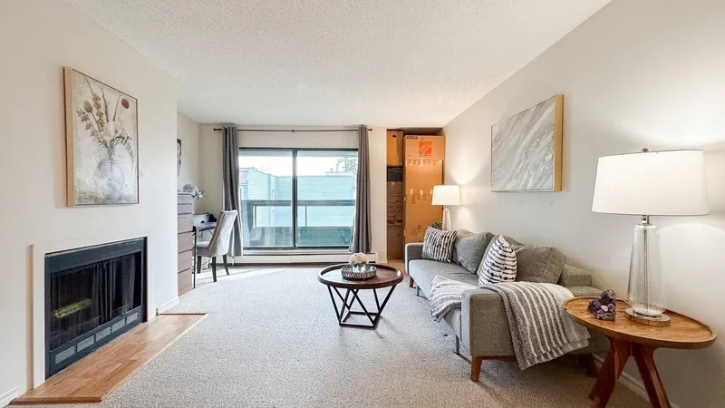 307 8591 WESTMINSTER HIGHWAY - photo 3 of 21