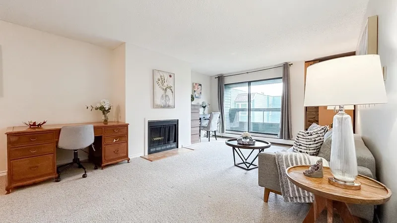 307 8591 WESTMINSTER HIGHWAY - photo 4 of 21