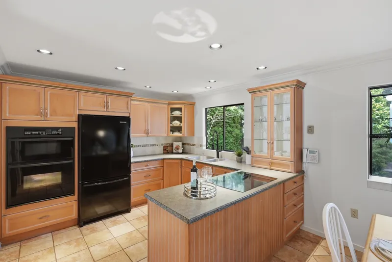 11109 PROSPECT DRIVE - photo 4 of 25