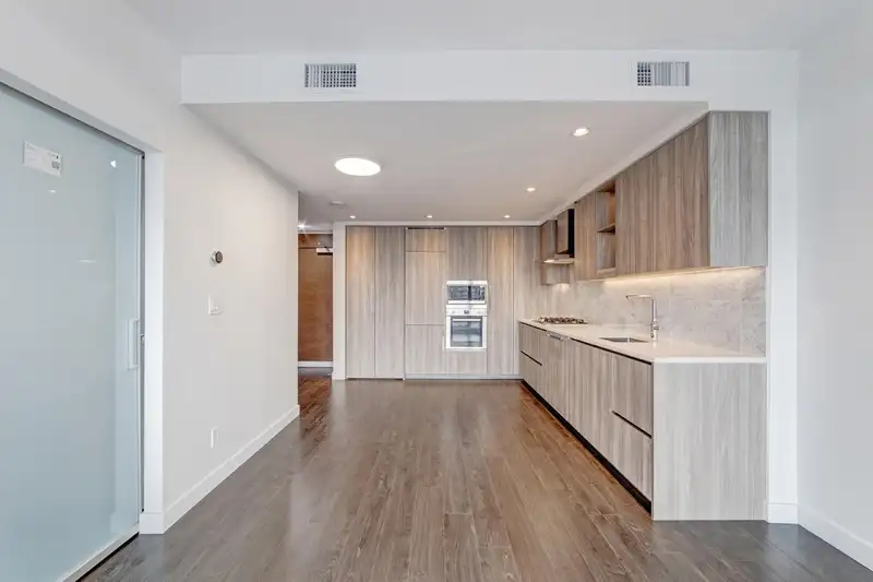 410 4720 LOUGHEED HIGHWAY - photo 4 of 23