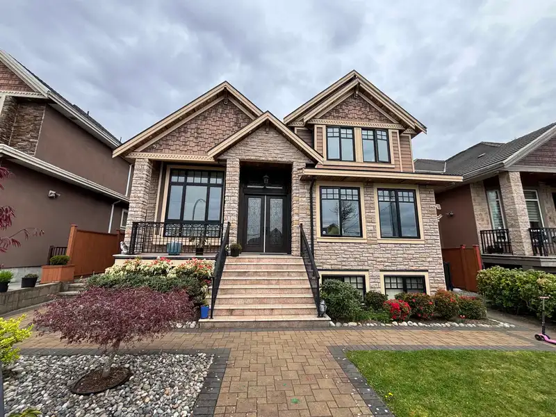 913 QUADLING AVENUE - photo 1 of 39