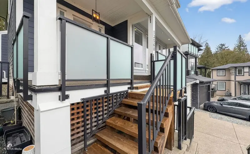 13560 230B STREET - photo 4 of 25