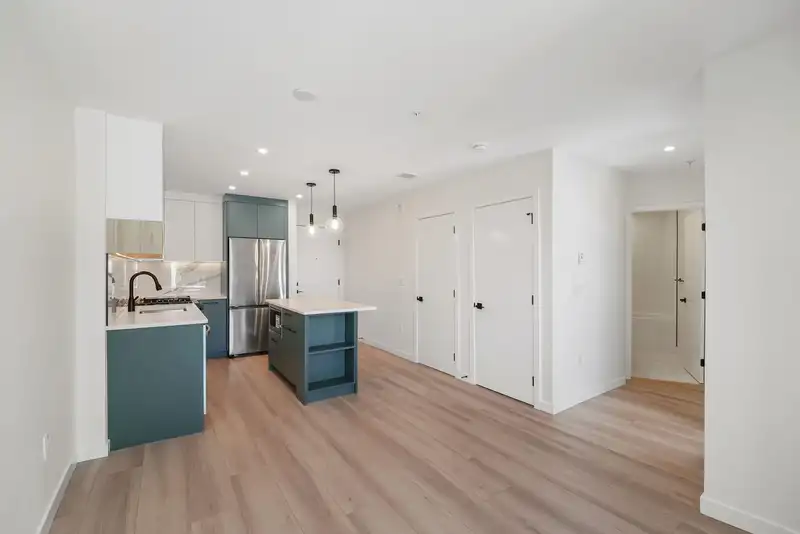 409 6270 GOOSEBERRY DRIVE - photo 4 of 25