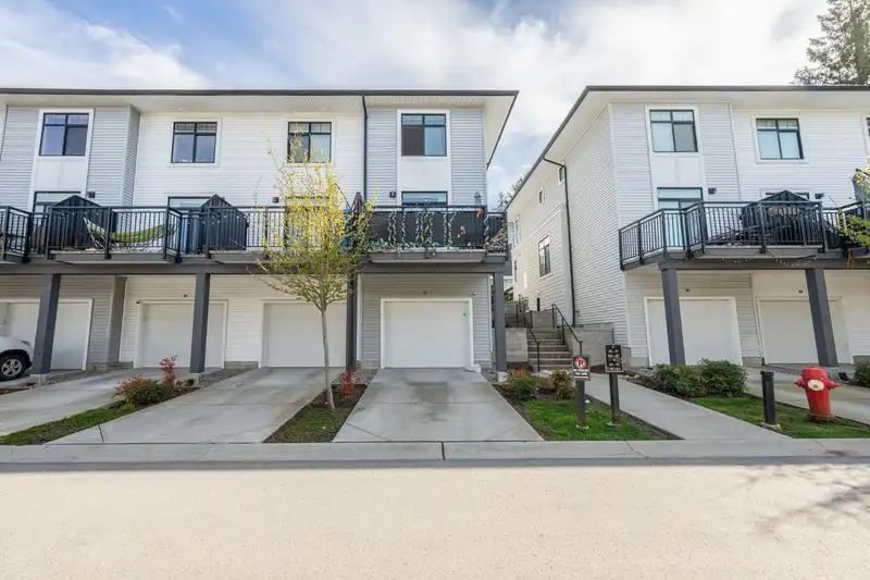 123 15235 SITKA DRIVE - photo 3 of 32